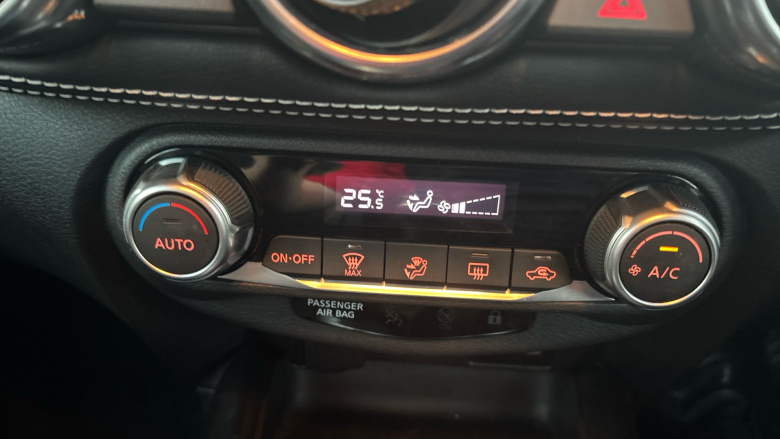 Nissan Juke 1.0 DiG-T 114 N-Connecta 5dr Petrol Hatchback